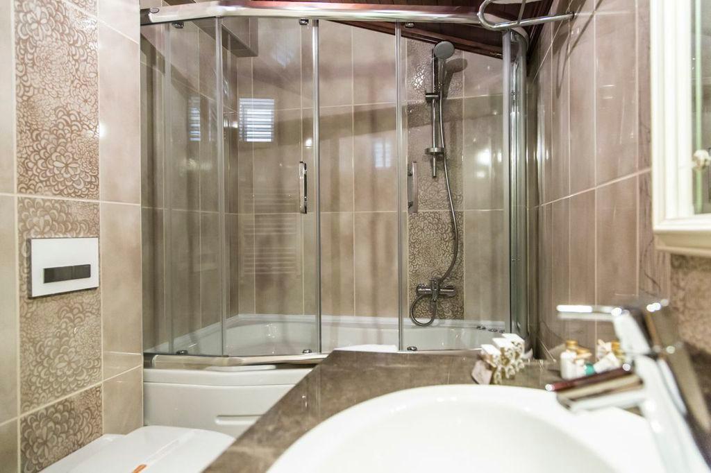 Cassiel Hotel — 4