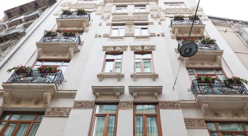 Hotel Pera Parma — 1