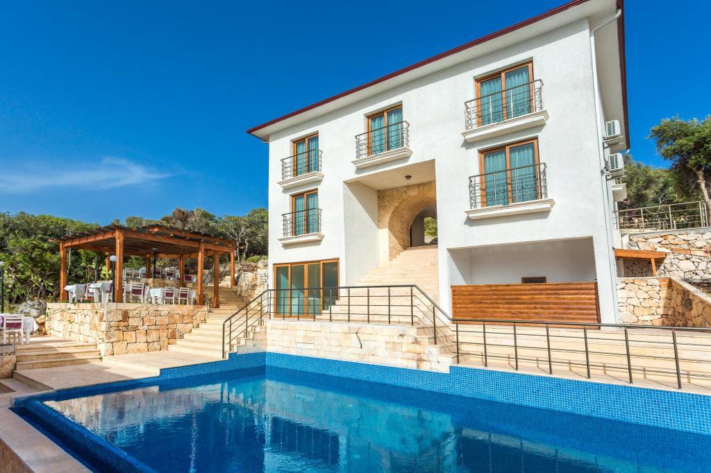 Medimar Hotel (+12) — 1