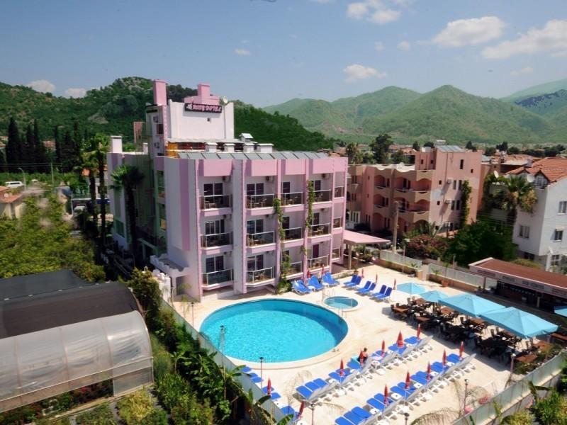 Rosy Hotel — 1