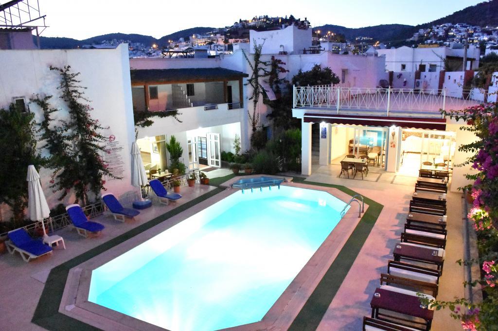 Seçkin Best Hotel — 1