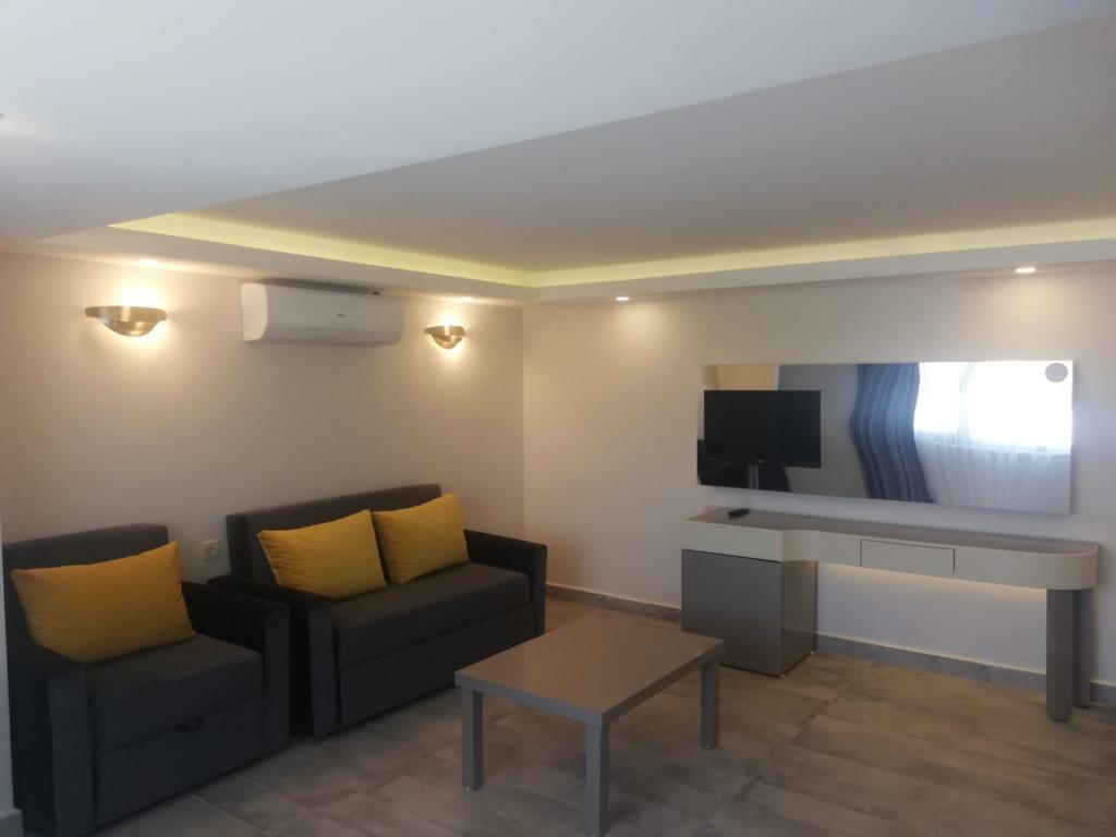 Kum Hotel — 4