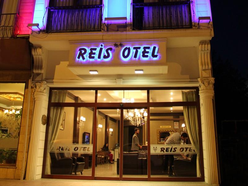 Reis Otel — 1