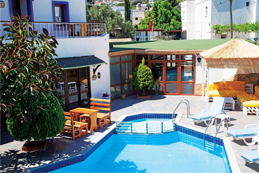 Oya Butik Otel & Suites — 1