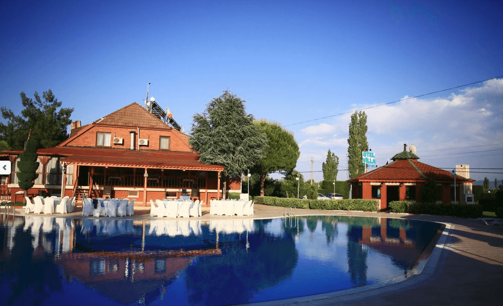 Villa Familia — 1