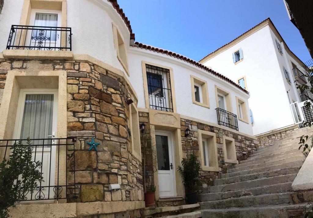 Muharrem Bey Otel Çeşme — 1