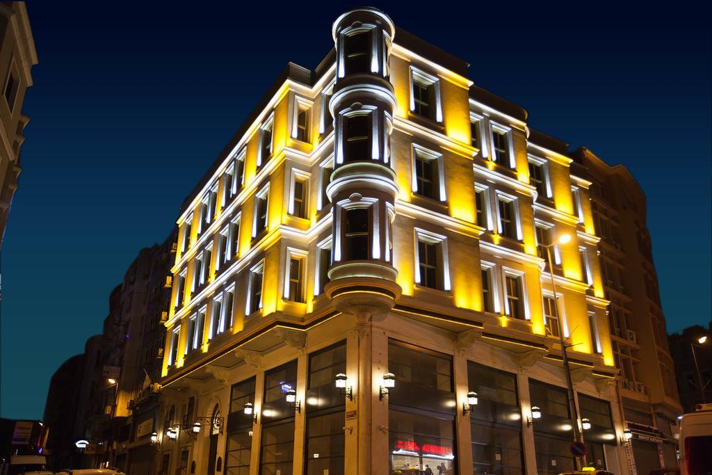Meserret Palace Hotel — 1