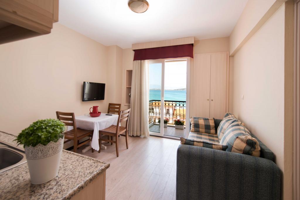 İleri Hotel & Apartments — 6