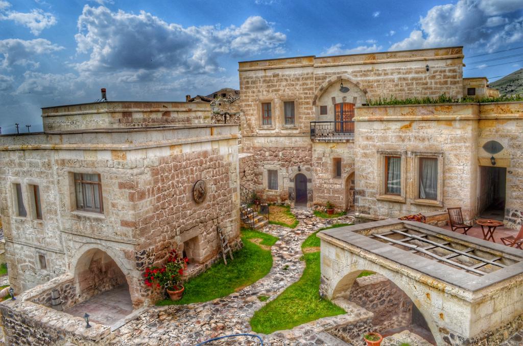 Cappa Villa Cave Hotel — 1