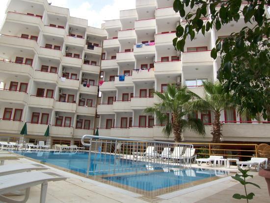 Semiz Apart Otel — 1