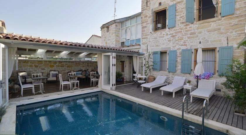 Eski Taş Otel(+12 yaş Üzeri) — 1