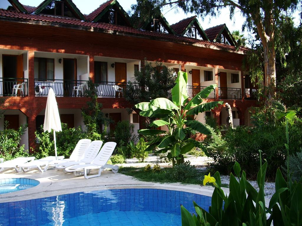 Cerit Hotel- Yetişkin Oteli +18 — 1