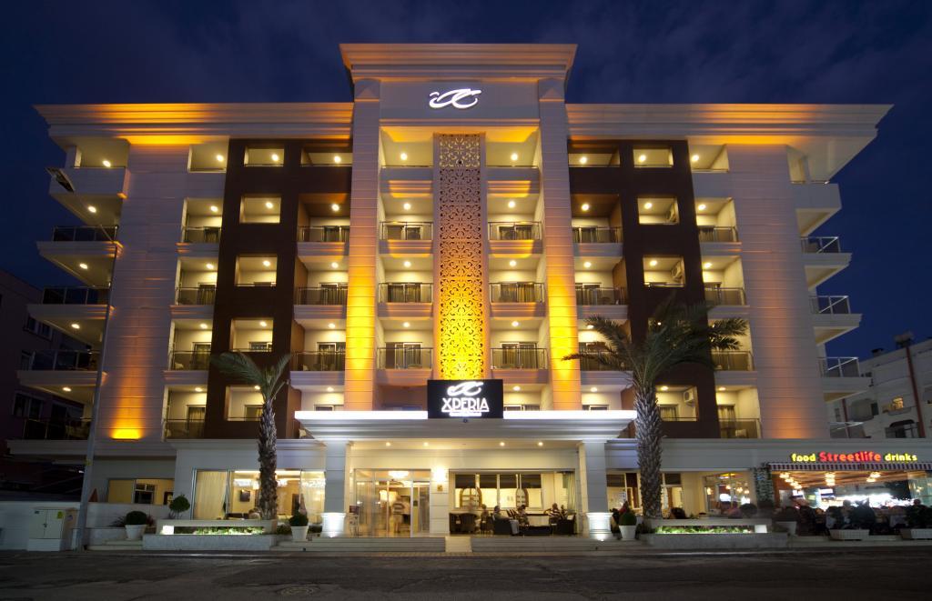 Xperia Grand Bali Hotel — 1