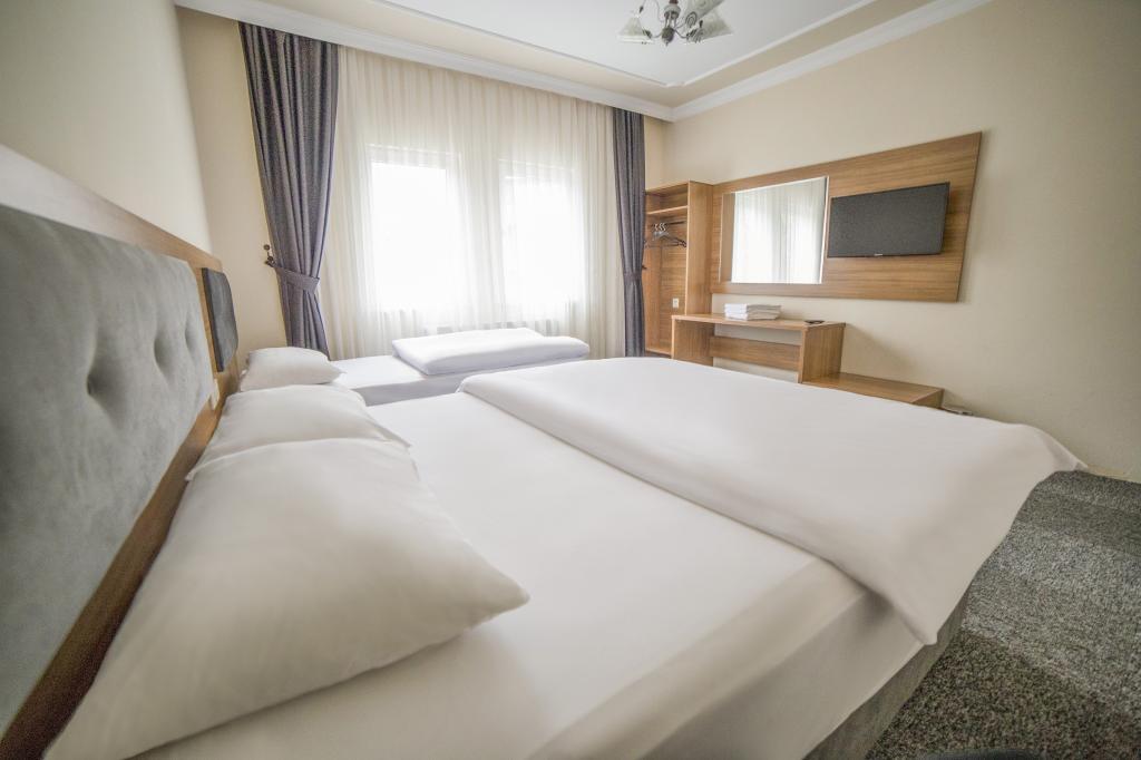 İnceli Otel — 1