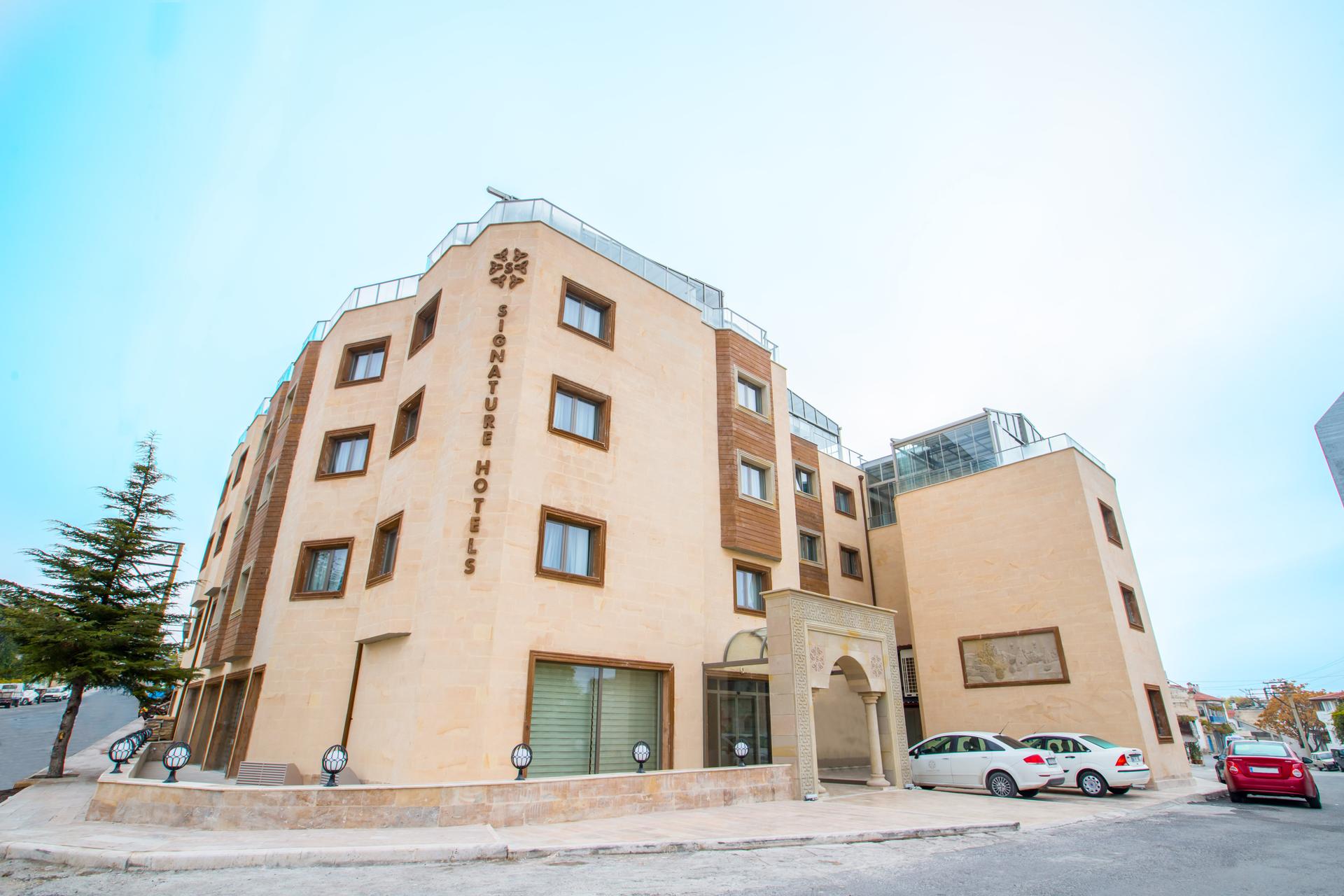 Signature Hotels & Spa — 1
