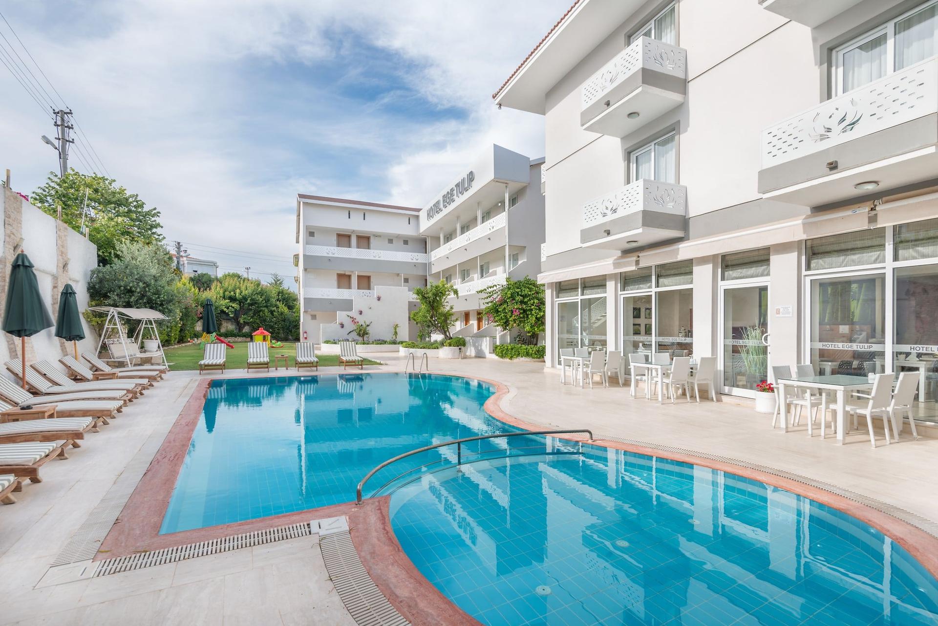Ege Tulip Çeşme — 1