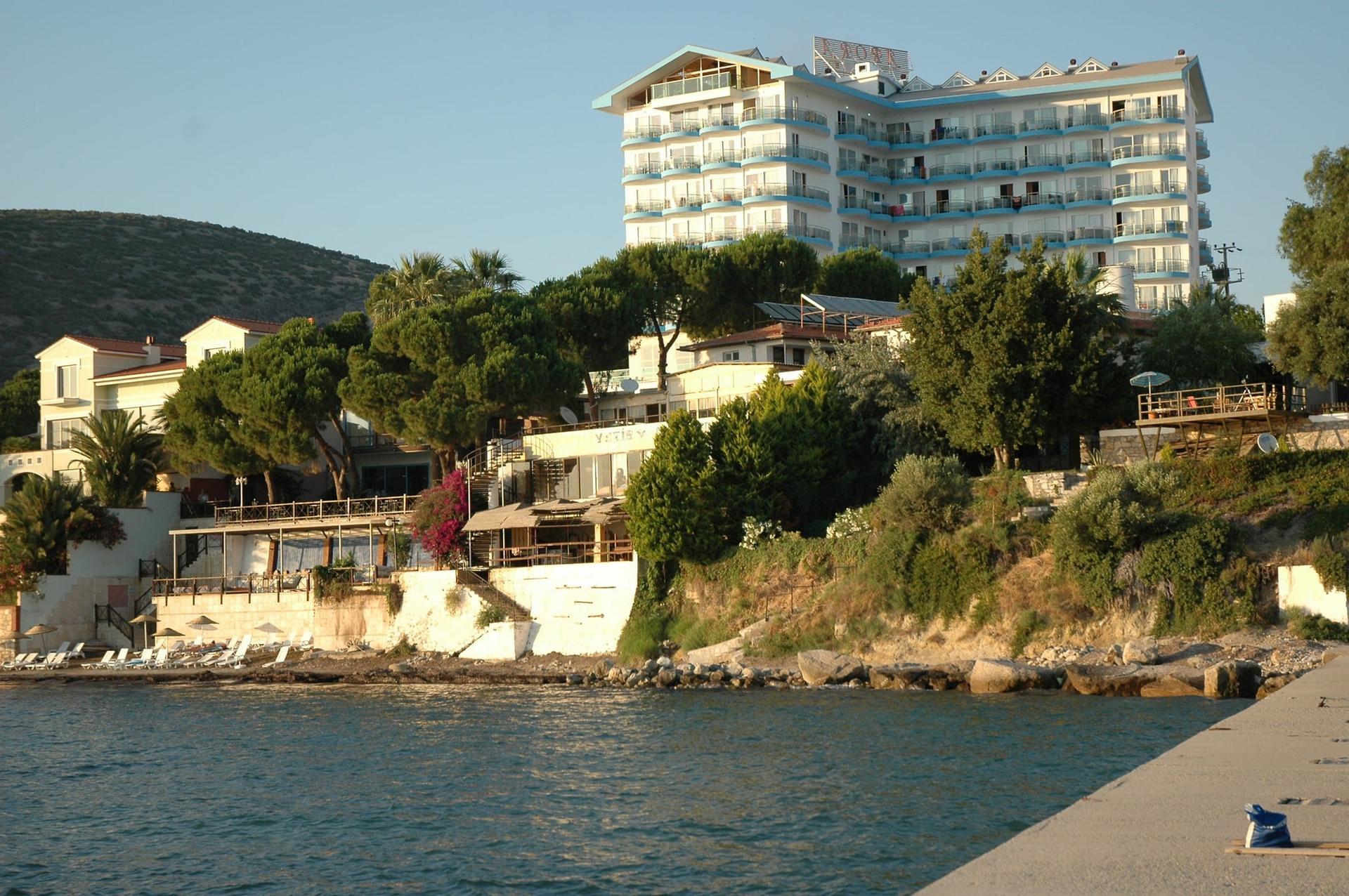 Arora Hotel — 1