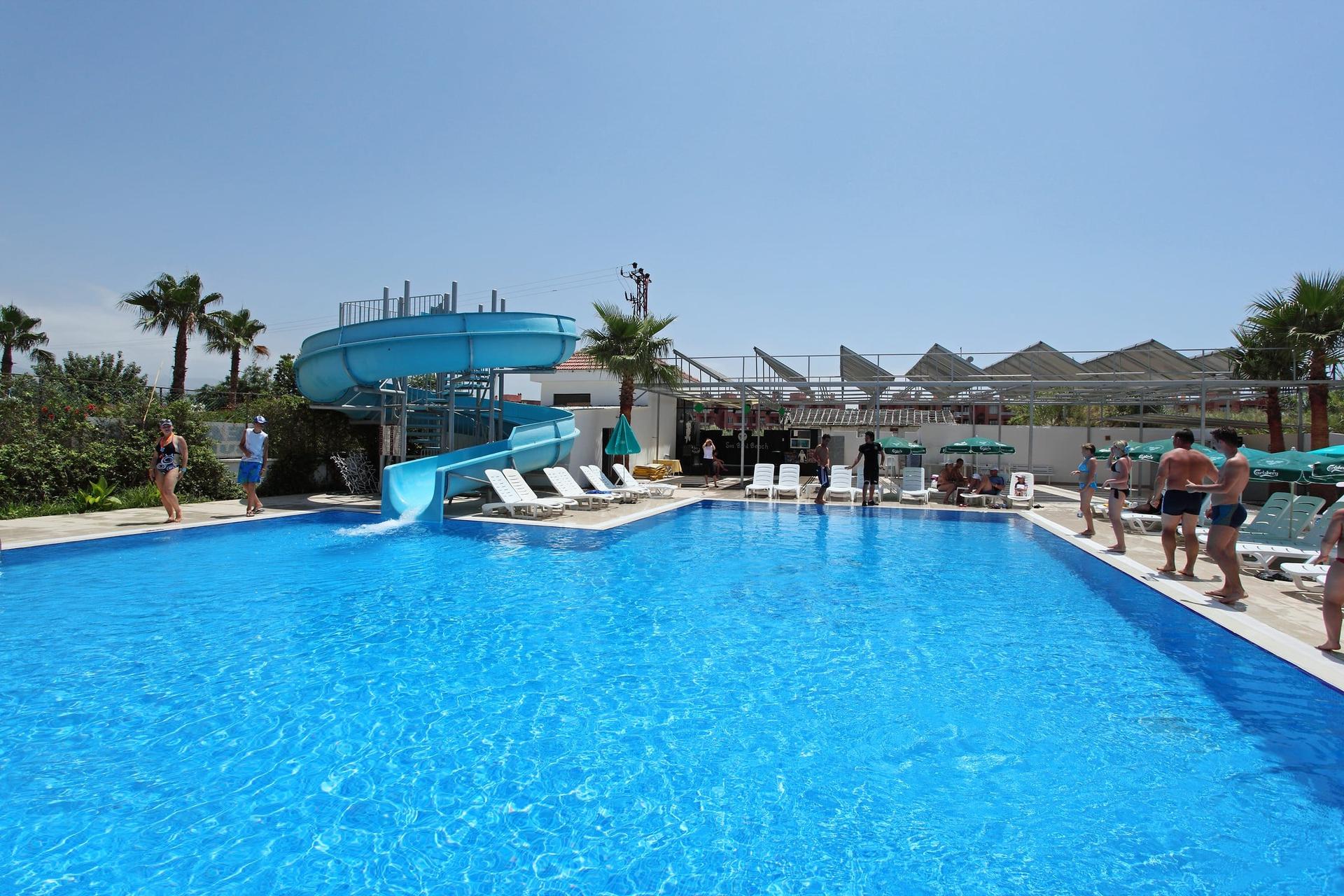 Club Sun Heaven Sea Bird Beach — 1