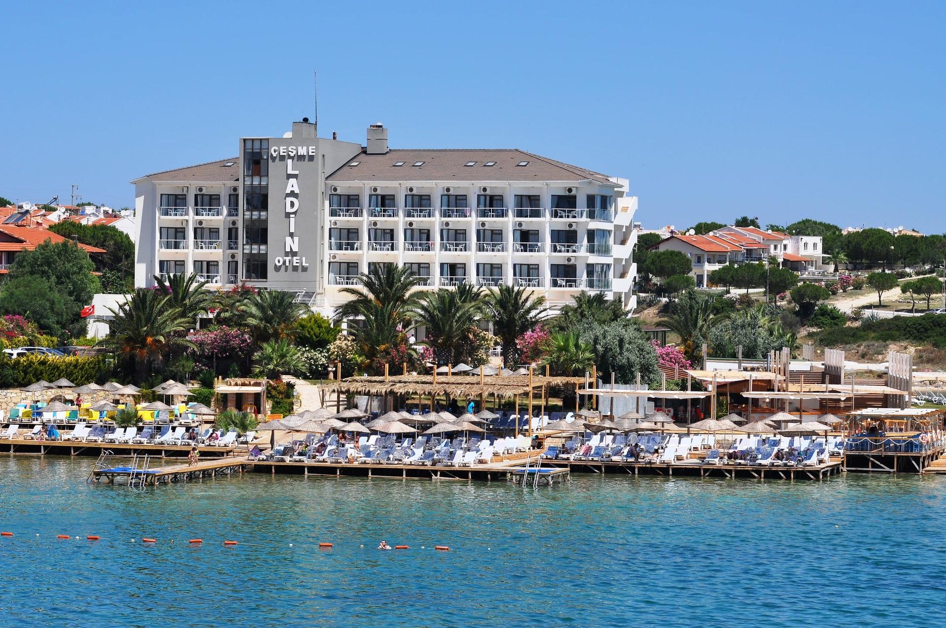Ladin Otel — 1