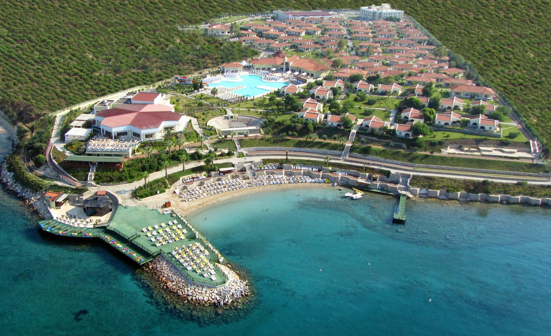 Adrina Beach Resort & Convention Center — 1