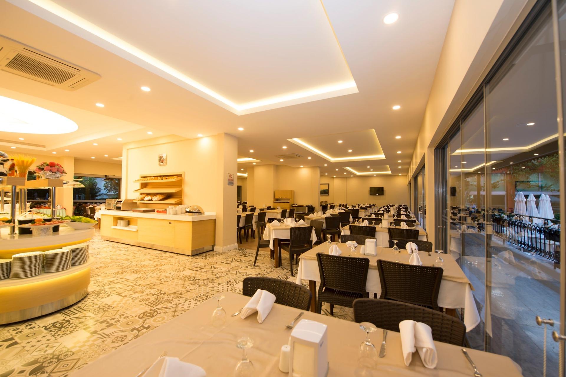 Asdem Park Hotel — 3