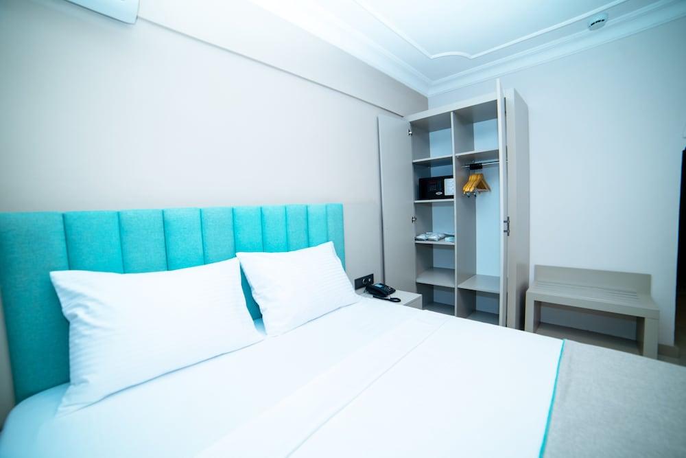Rose Garden Premium Hotel — 1