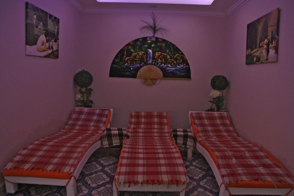 Kleopatra Atlas Hotel — 1