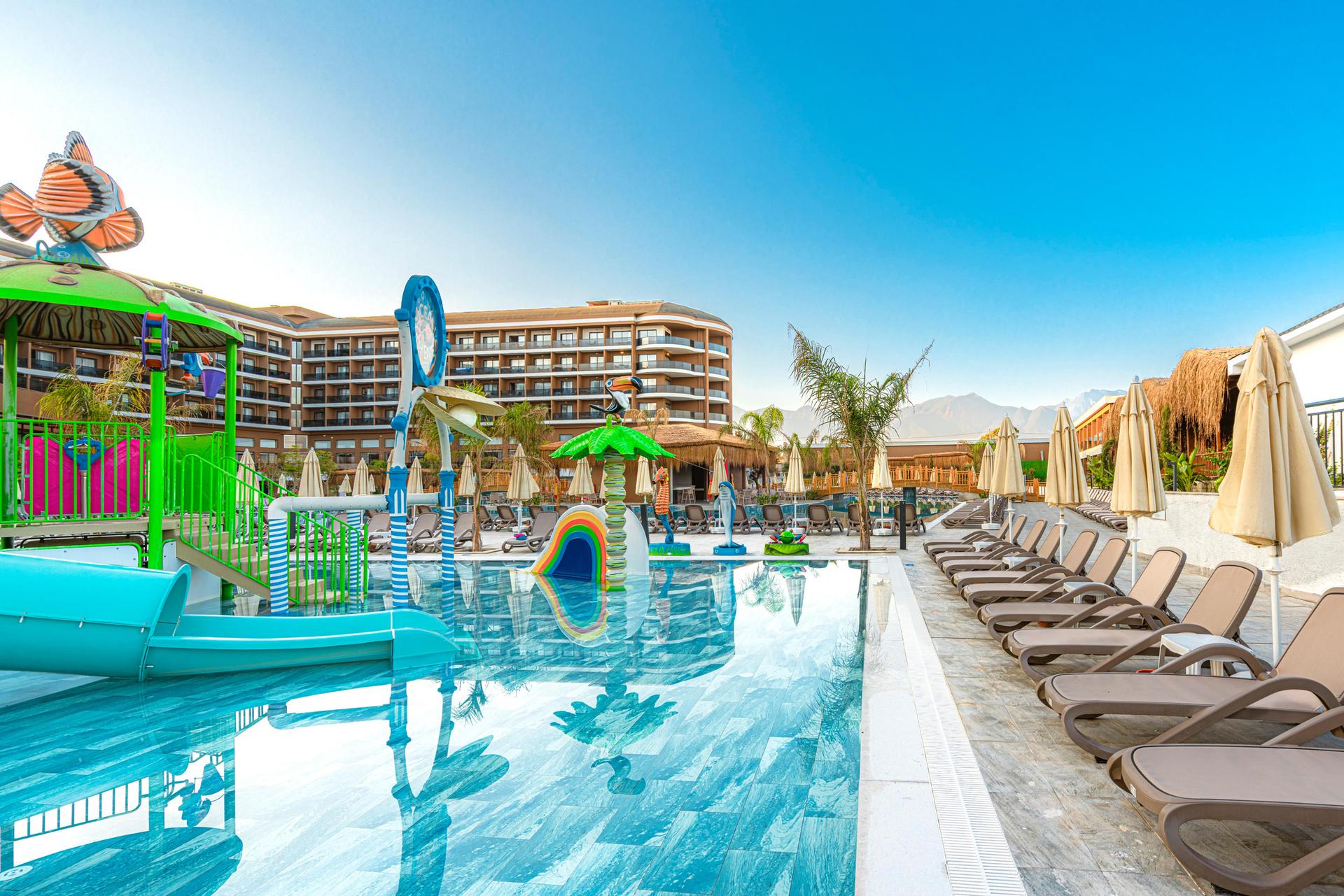 Arsuz Jumanah Premium Hotel — 9
