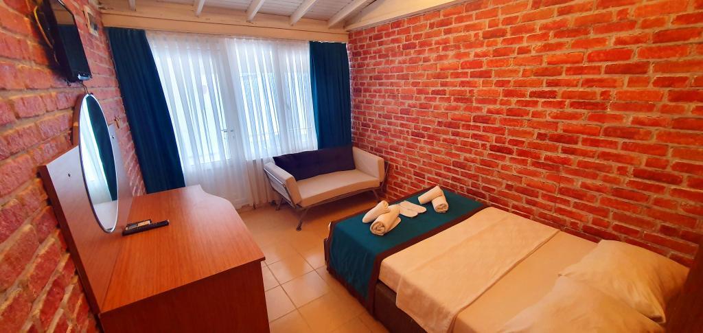 Akçay Yavuz Otel — 2