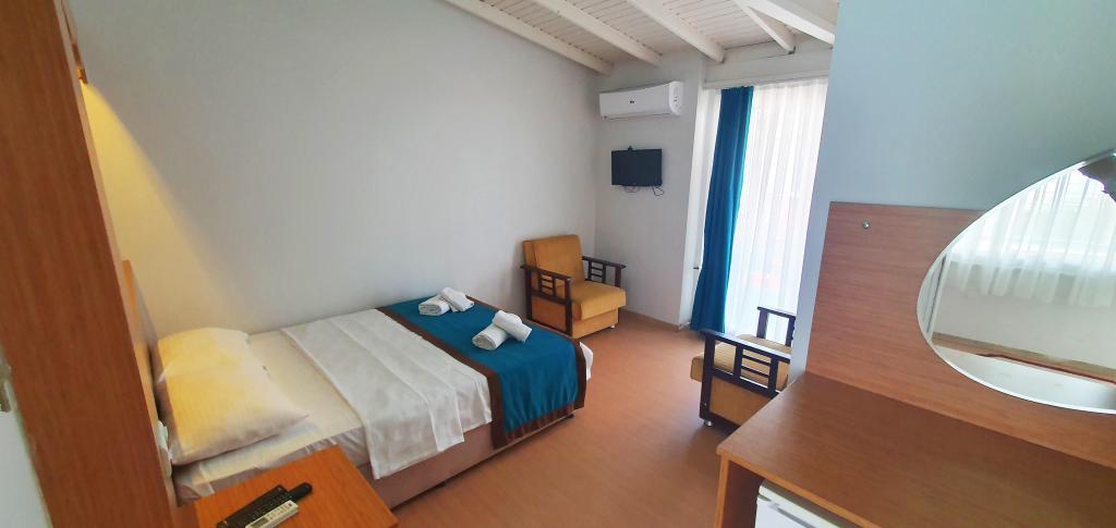 Akçay Yavuz Otel — 9