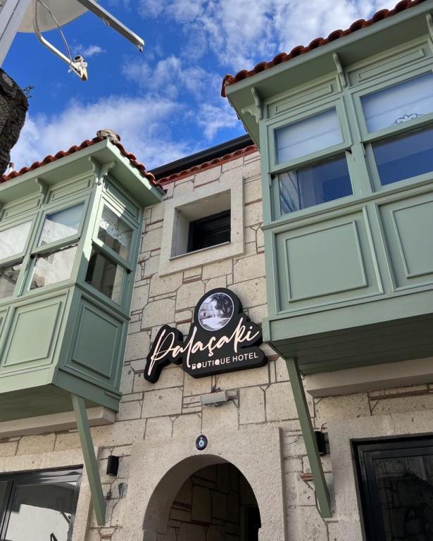 Alaçatı Palaçaki Butik Otel — 1