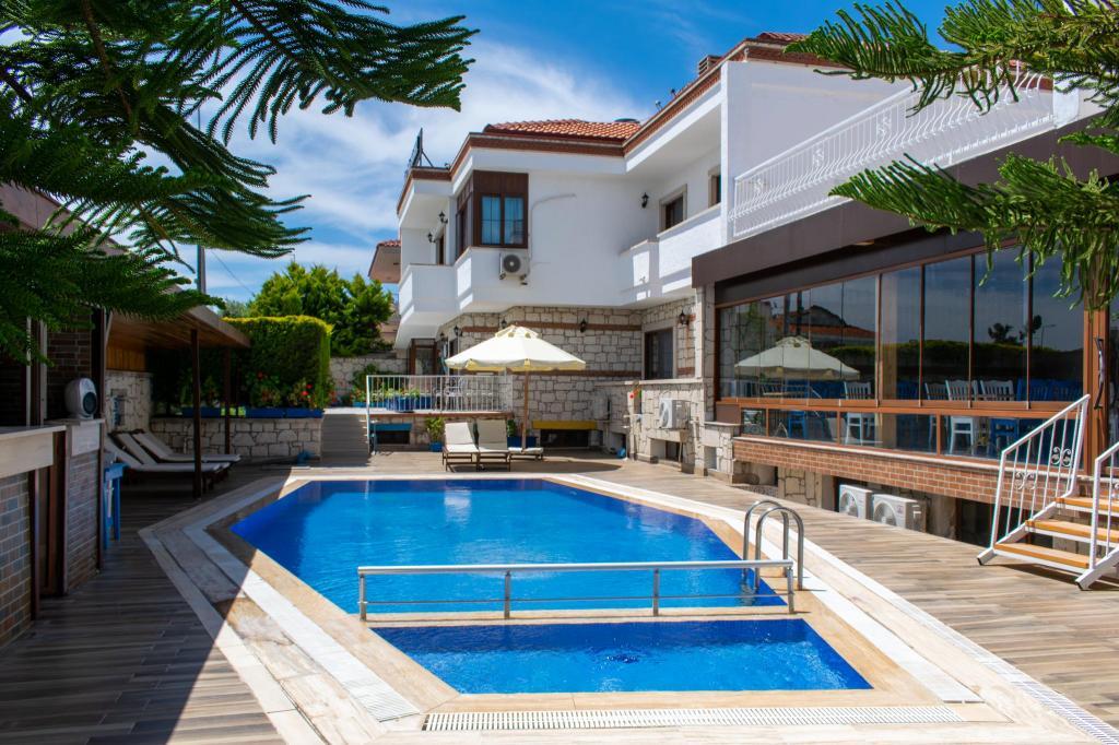 Alatrio Hotel Alaçatı — 1