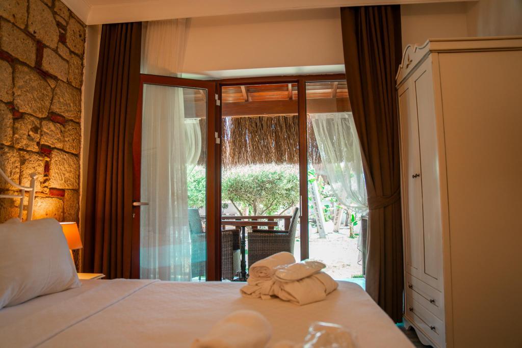 Albeon Butik Otel Alaçatı — 10