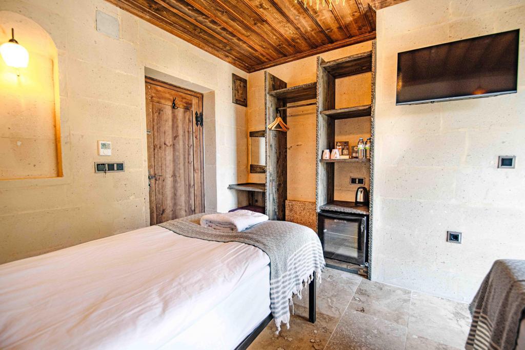 Alika Castle House — 6