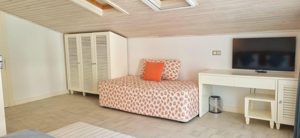 Arnna Hotel — 3