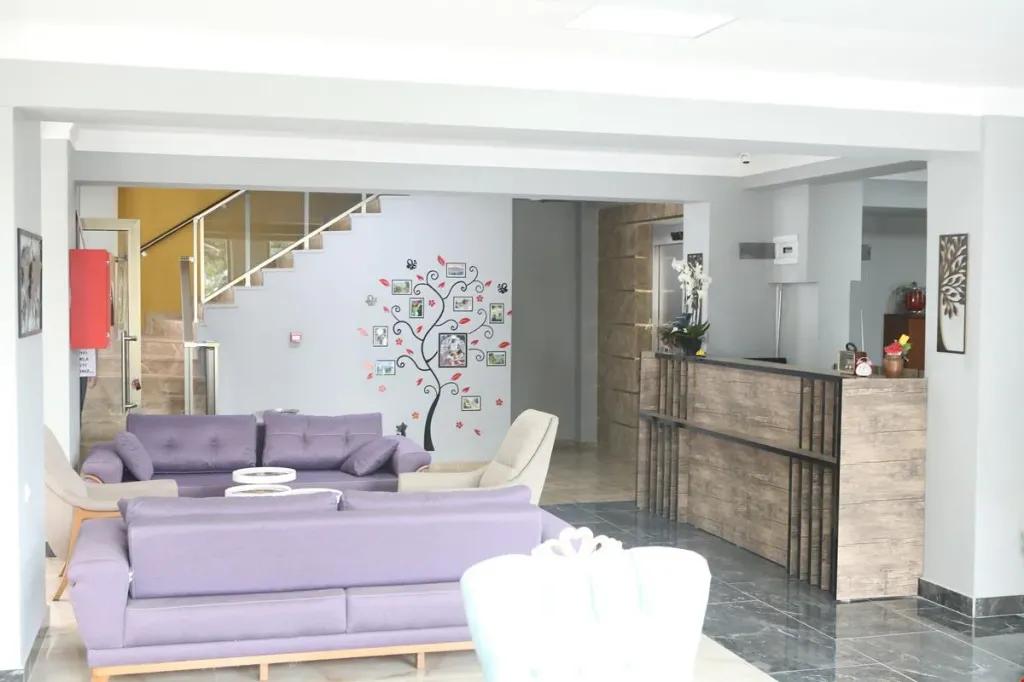 Art Suit Apart Otel — 2