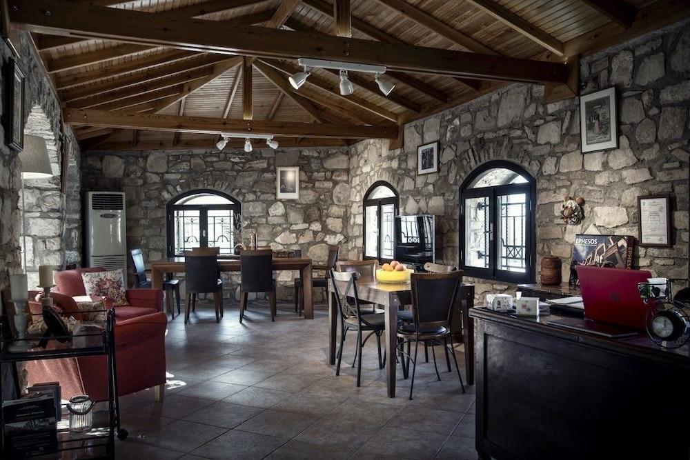 Artemis Selçuk Suites — 5