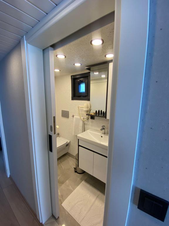 Baronet Tiny House Otel — 5