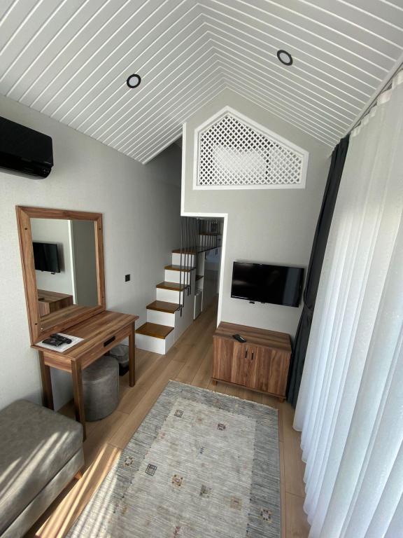 Baronet Tiny House Otel — 10