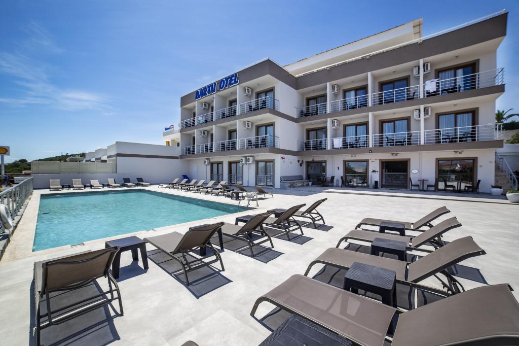 Bartu Otel Çeşme — 1