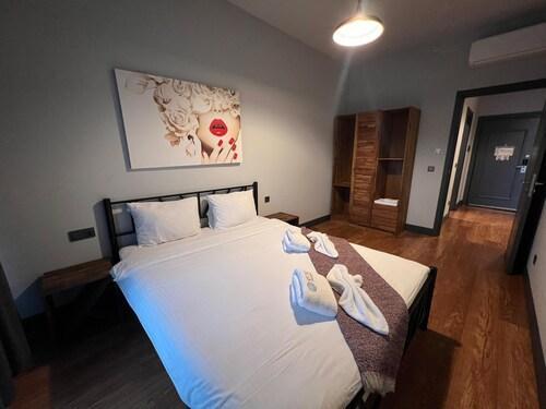 Benesta Guest Teori Residence — 9