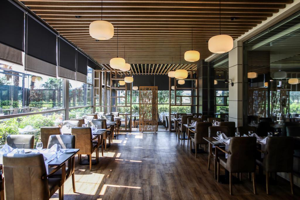 Best Western Premier Karşıyaka Convention & Spa Hotel — 8
