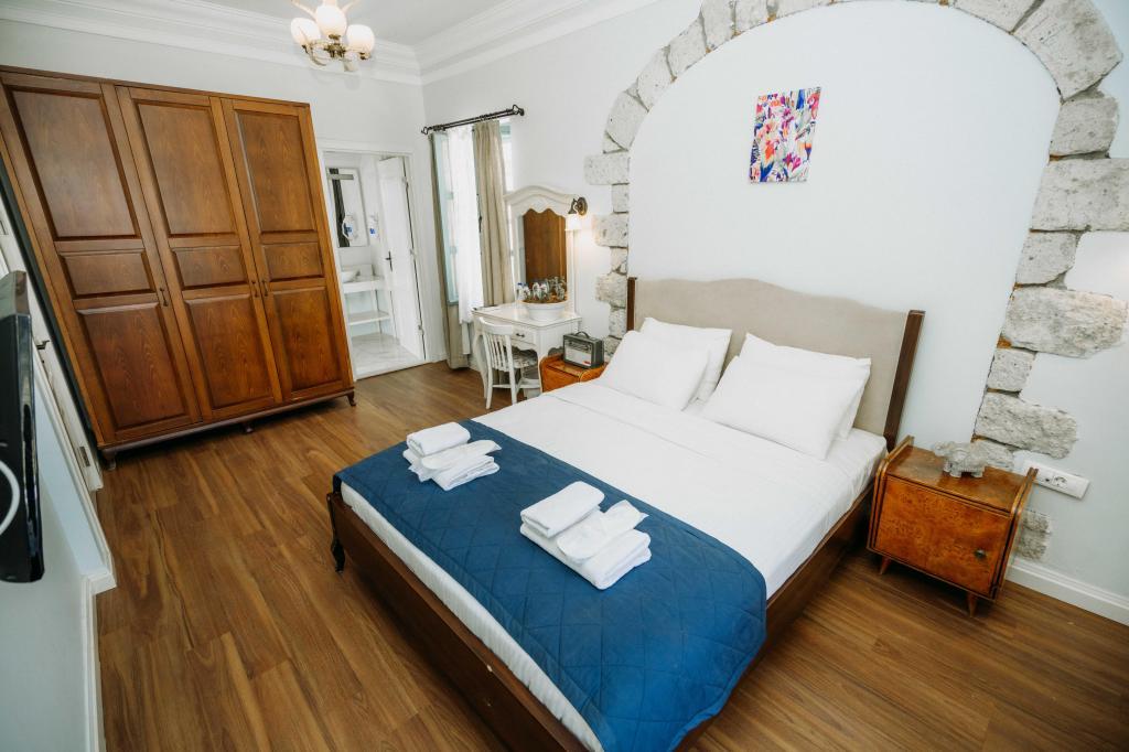 Beyaz Kapı Boutique Otel — 6