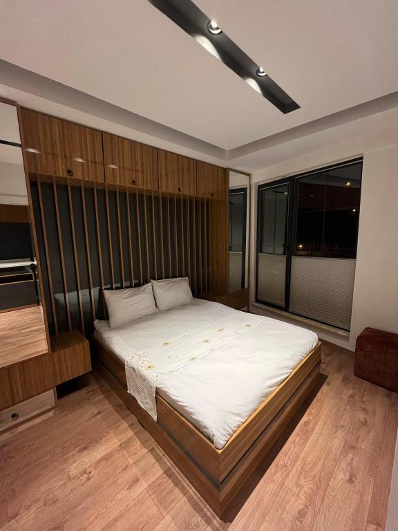 Black Lake Otel — 10
