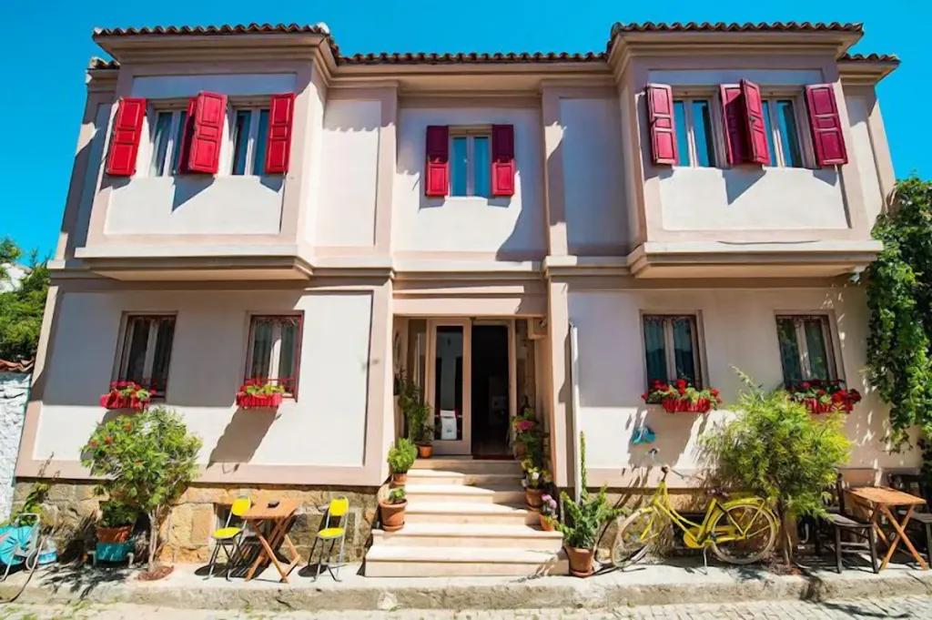 Bozcaada Biz Otel — 1