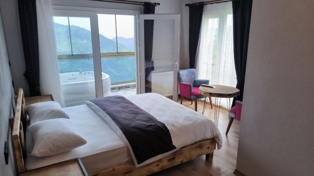 Burahan Suit Otel — 10