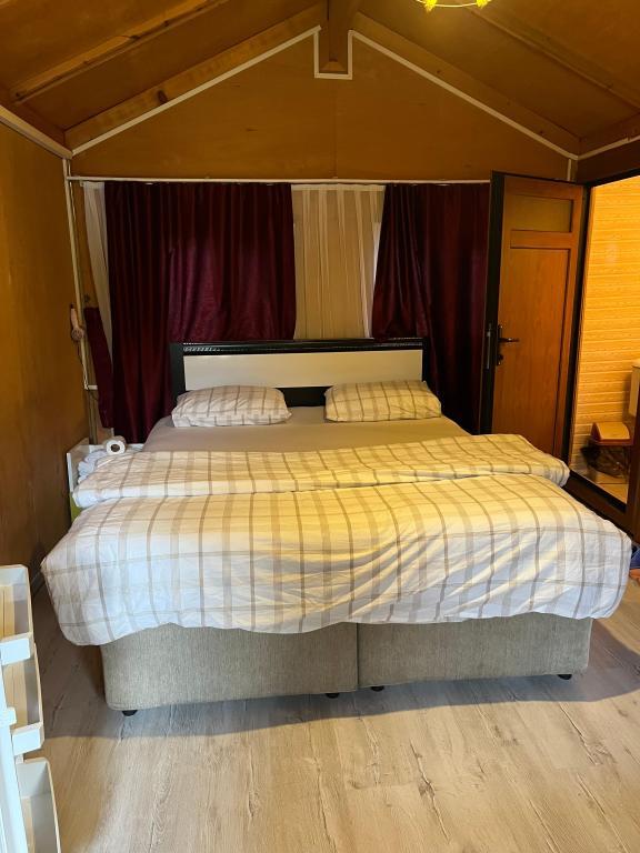 Can Otel Urla — 10