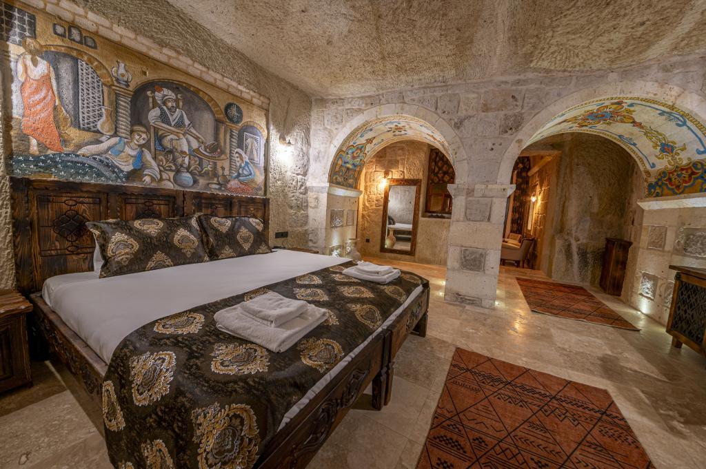 Capp Royal Cave Hotel — 8