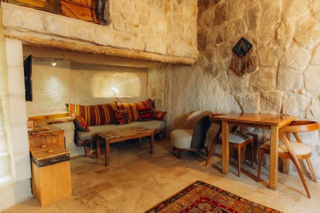 Doda Artisanal Cave Hotel +14 — 8