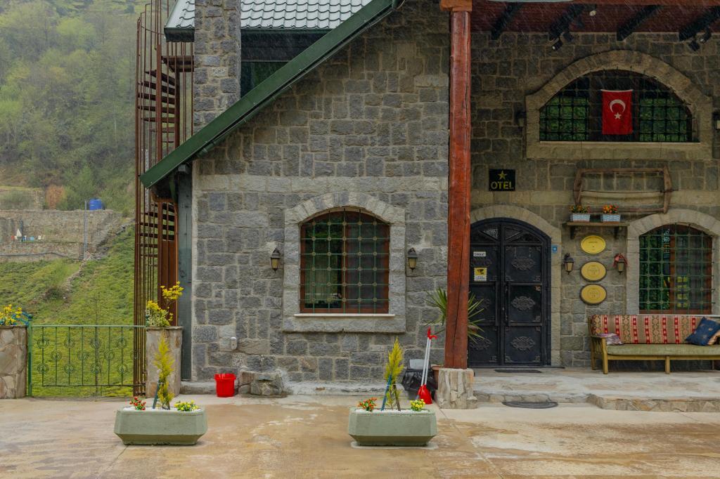 Elikti Otel — 2